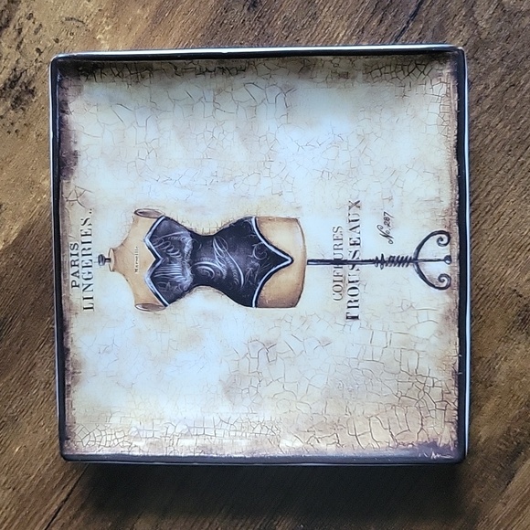 A set of 4 ceramic plates - Picture 2 of 6